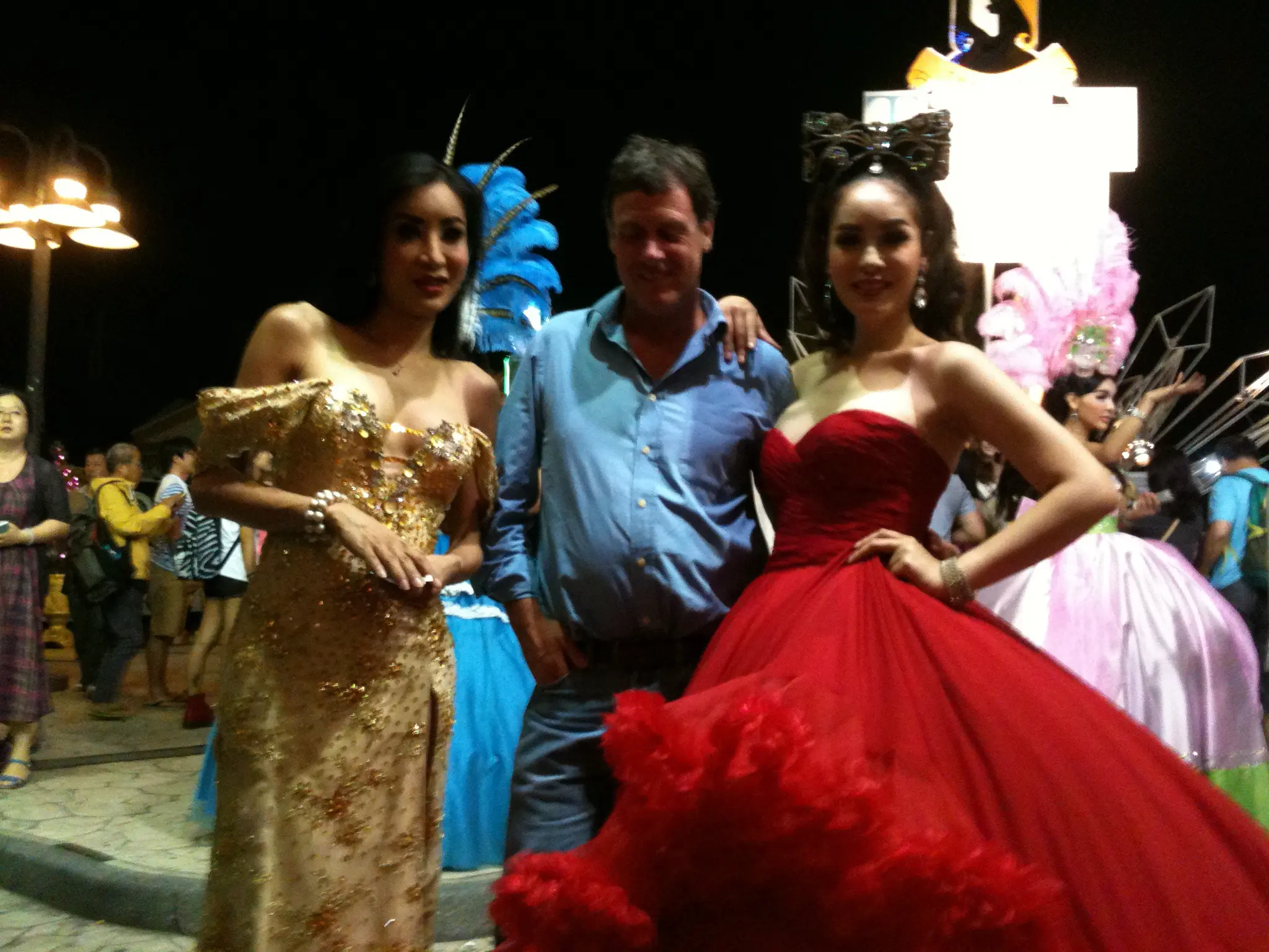 Paul with ladyboys outside Tiffany's Cabaret